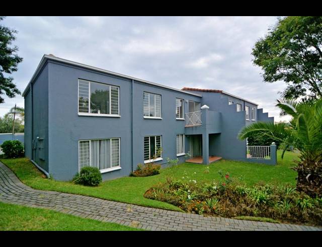 3 BEDROOM APARTMENT FOR SALE IN RADIOKOP